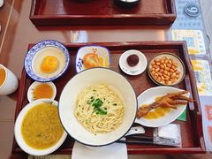 -百年老字号·观振兴蟹黄面·三虾面·苏式面(观前街富仁坊巷店)