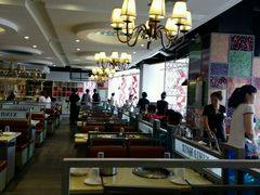 大堂-鑫海汇海鲜烤肉火锅自助(七彩城店)