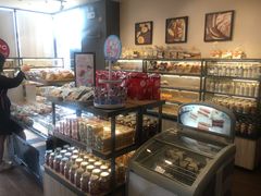 面包甜点陈列柜-85度C(广州黄边店)