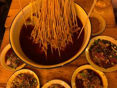 -拈签一笑黄牛肉辣卤串串