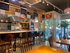 大堂-苗小坛酸汤鱼(酒仙桥店)