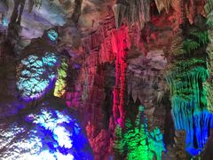 -泰安地下龙宫景区