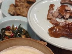 -红樱桃·欢乐餐厅(太原里店)