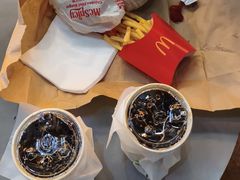 -麦当劳(中二横路店)