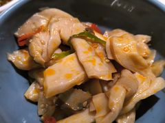 -左庭右院鲜牛肉火锅(浦江欢乐颂店)