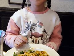 -兰特伯爵西餐厅·啤酒屋(方庄店)