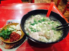 羊肉泡馍-陕味食族油泼面·小炒盖码面(双榆树店)