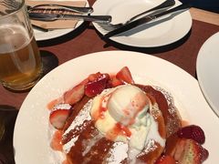-Pancakes on the rocks(Darling Harbour)