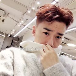 -Godhands美发设计沙龙