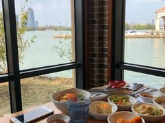 靠窗位-青鹤谷(苏州店)