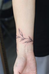 -众刺纹画·纹身·穿孔饰品·海娜定制