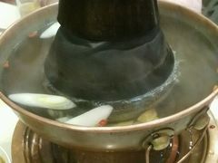 -满旗楼 北京烤鸭·涮羊肉火锅(武昌店)
