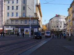 -耶拉契奇总督广场