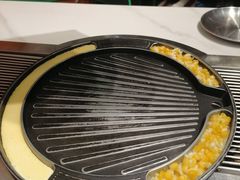 -山野的朋友露营炭火烤肉