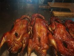 枇杷烤鸭-上海枇杷烤鸭(城乡贸易中心店)