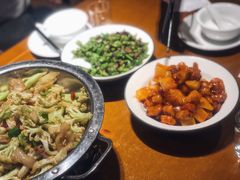 干锅有机花菜花菜-鑫小城故事·砂锅·排骨藕汤(兴业路店)