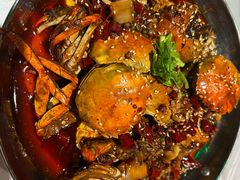 -肥肥虾庄·金牌油焖大虾(首义路店)