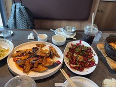 -五谷丰登农家院·地道胶东菜·海鲜烧烤(威海店)