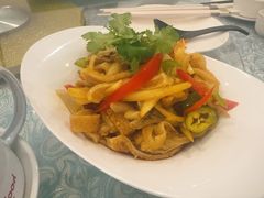 -巴扎美食·新疆菜·西域歌舞表演餐厅(新疆大厦店)