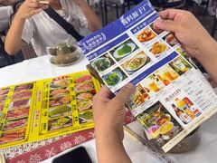 -刘姐啤酒鱼民族演艺餐厅(西街总店)
