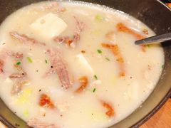 鸭架炖白菜豆腐汤-青年公社烤鸭(宝杨宝龙广场店)