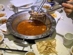 -老王全牛宴·鲜牛肉牛杂火锅(总店)