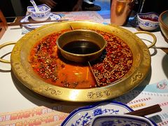 -哥老官重庆美蛙鱼头(日月光店)