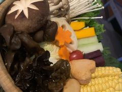 时蔬小拼-湊湊火锅·茶憩(和平大悦城店)