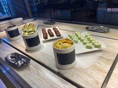 -万荟轩海鲜·粤式点心自助餐厅(蓝海风万怡酒店)
