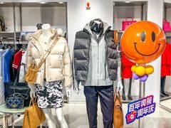 -百年港湾奥特莱斯(香炉礁店)