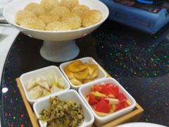 -香山湖家家宴(中山陵店)