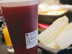 -湊湊火锅·茶憩(打浦桥日月光店)