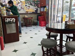 -广信牛奶甜品世家(台东店)