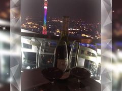 -广州柏悦酒店·悦吧·顶楼露天酒吧