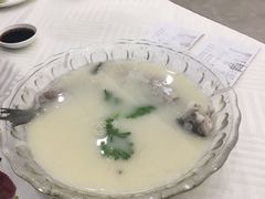 银丝鲫鱼汤-怡园饭店-餐厅(四望亭店)