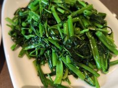 -湖泉水云间餐厅·弥勒地道菜(B座店)