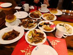 -四海一家自助餐(益田假日广场店)