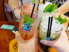 -鲨鱼美式餐厅酒吧Sharky