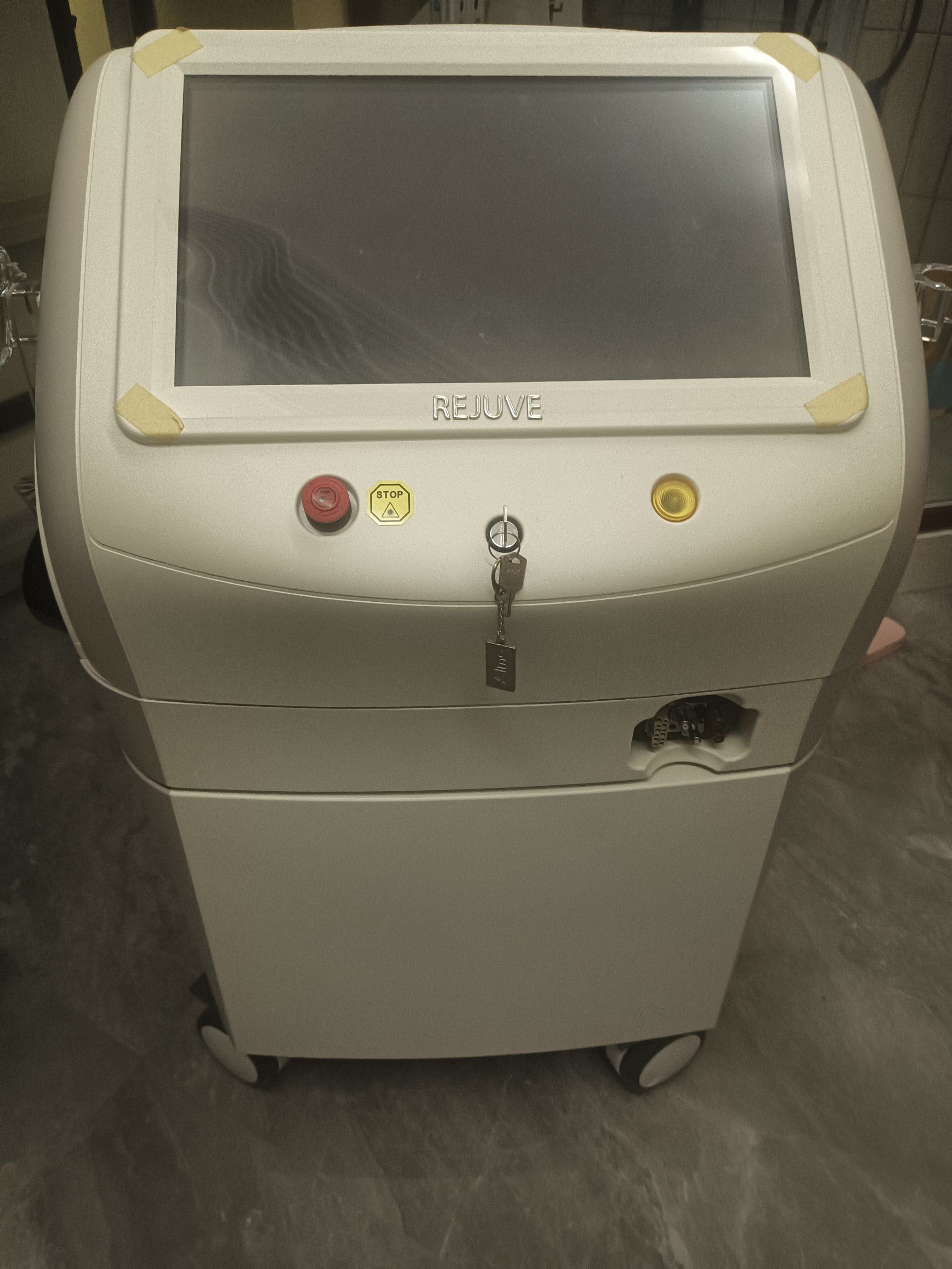 飞顿牛奶光拯救了我的"糙脸"