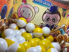 -斯普瑞斯奥特莱斯