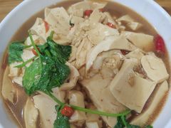 -老三样·美食研究中心(世贸路店)