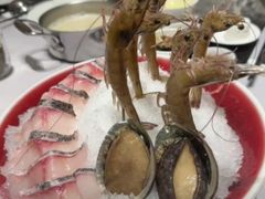 -红鼎豆捞·非遗鲍皇汤火锅(宝丰路店)