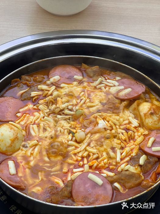三清洞摩西韩式年糕火锅(威高广场店)图片
