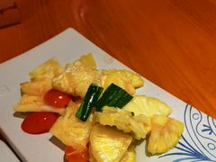 青柠拌菠萝-云海肴·汽锅鸡·云南菜(天山百盛优客店)