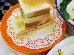 -澳门陈光记烧味饭店(郎家园店)