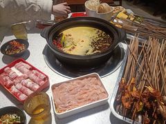 -钢管厂五区小郡肝串串香(蜀都万达店)