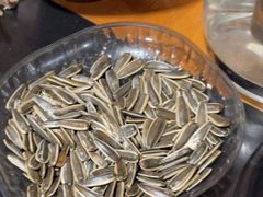 -果松木炭酸菜铜火锅·外婆参鸡汤