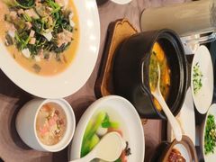-香山湖家家宴(中山陵店)