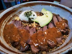 黑椒牛肉低温蛋牛油果饭-LYFATTI 莱芙缇(赣水路店)