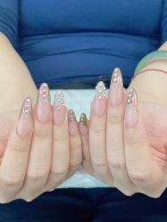 -斯馨·健康美甲美睫